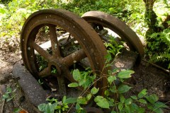 Rusting Japanese machinery on Lenger