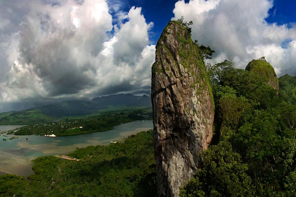 Sport-Climbing on Sokehs Island